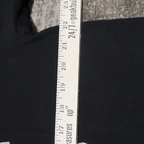 "IT'S NOT BROKEN IT JUST NEEDS DUCT TAPE" BLACK CREW-NECK TEE-SHIRT - Picture 9 of 12